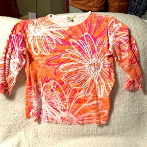 Jess & Jane USA t-shirt Women’s lge. 3/4 sleeves. Rhinestones.Scoop neck.